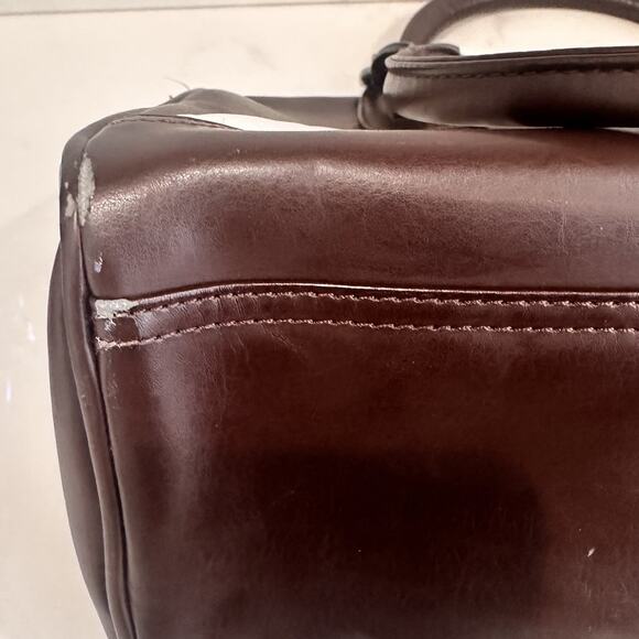 80s 90s Retro Puma Vinyl Brown Messenger Bag Purse Small Duffel - Picture 9 of 16